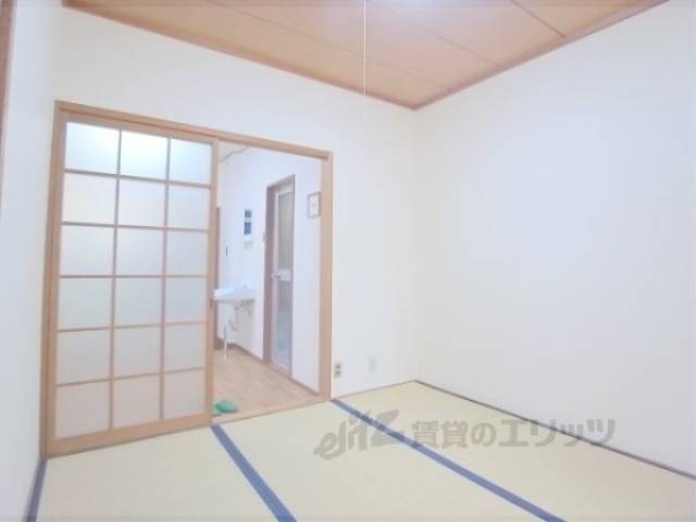 和室 和室2 こちらも畳がきれいです。