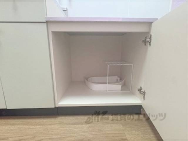 キッチン　下部収納