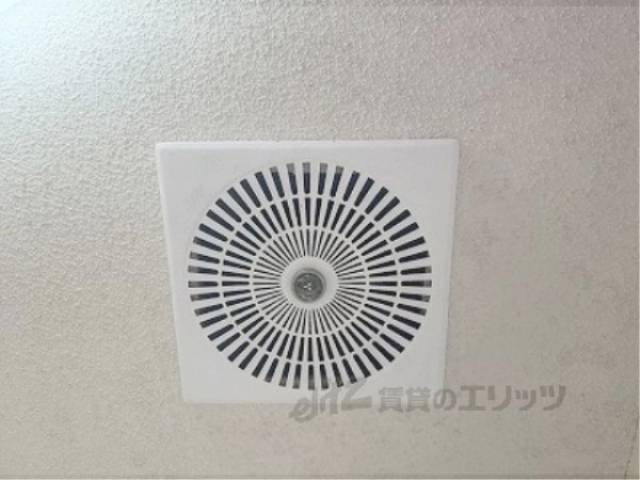 キッチン　換気扇