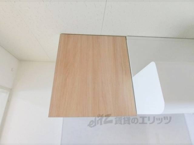 キッチン　上部収納