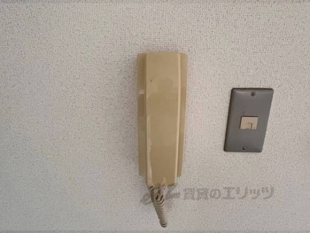 インターホン