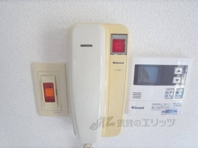 インターホン