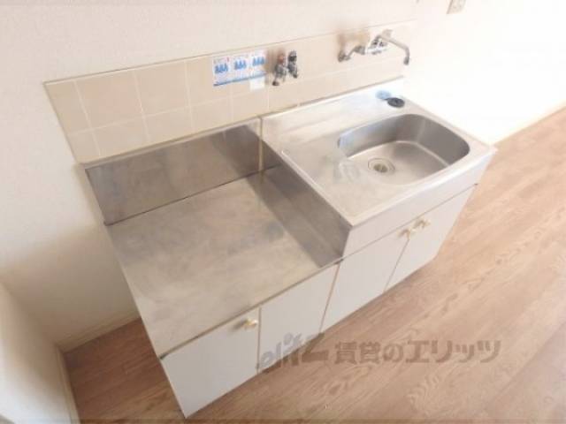 キッチン　コンロ置場