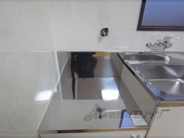 キッチン　コンロ置場