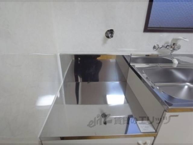 キッチン　コンロ置場