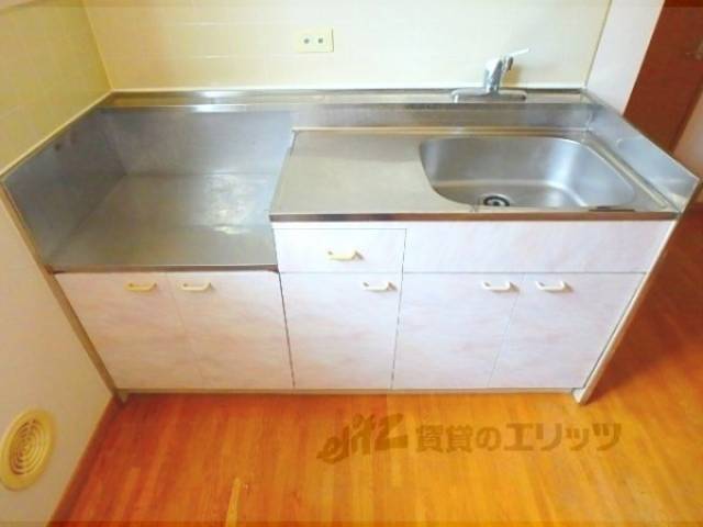 キッチン　キッチン下収納