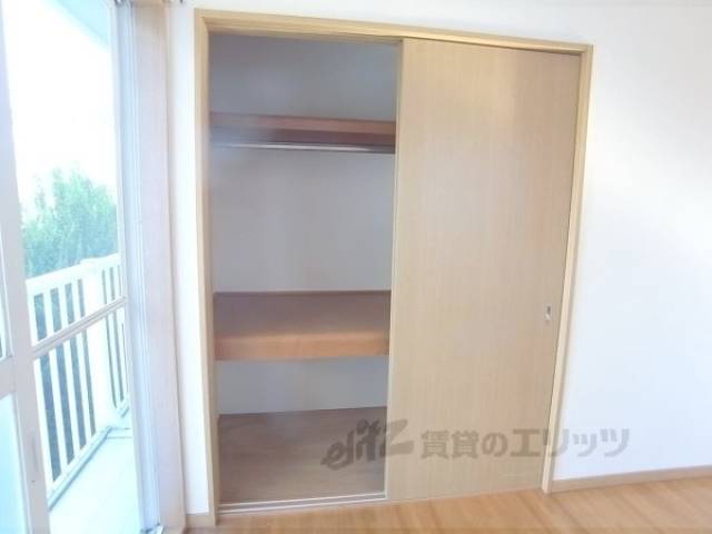 洋室　7帖洋室の収納大きいです