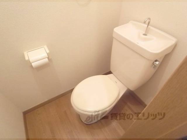 トイレ　綺麗なトイレですよ