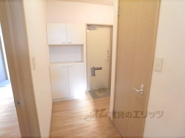 廊下　室内からみた玄関です