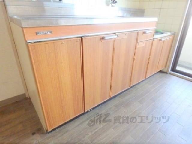 キッチン　下部収納