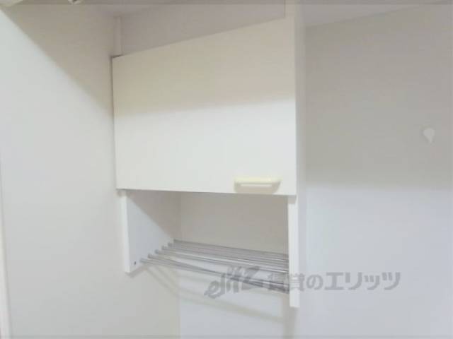 キッチン上部収納