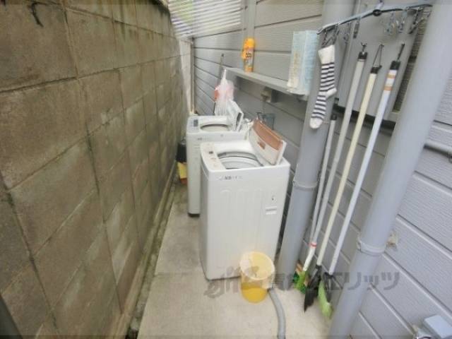 洗濯機置場　共用ランドリー
