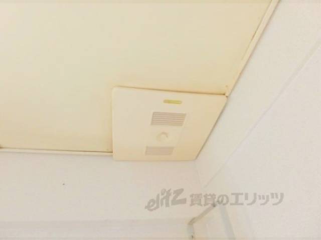 キッチン　キッチン換気扇