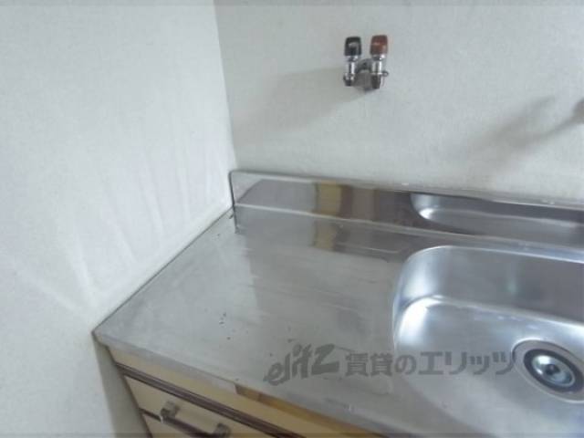 キッチン　コンロ置き場