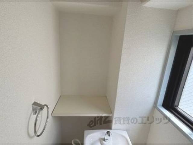トイレ　トイレ上部
