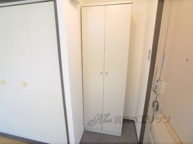 下駄箱　靴も片付けられます。