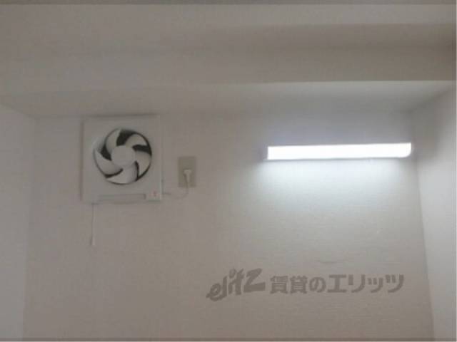 キッチン　換気扇