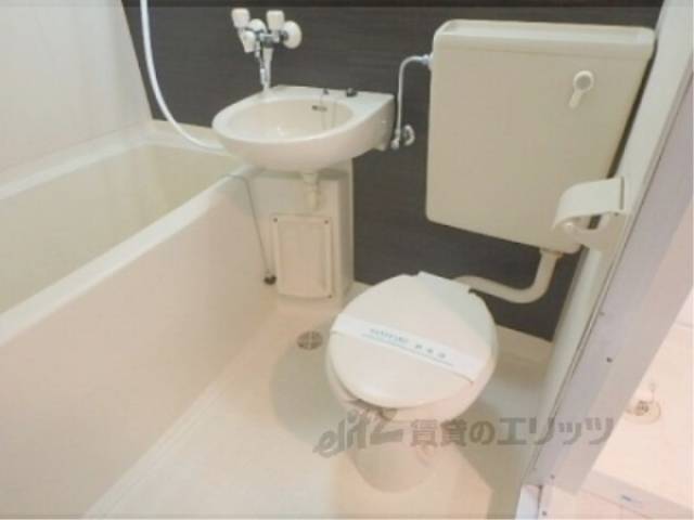 ユニットバス　トイレ