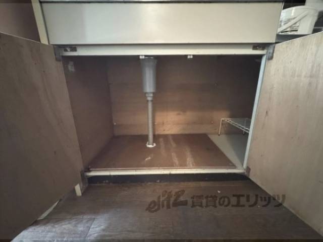 キッチン　下部収納