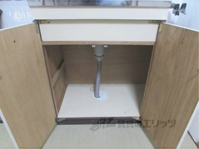 キッチン　キッチン下部収納