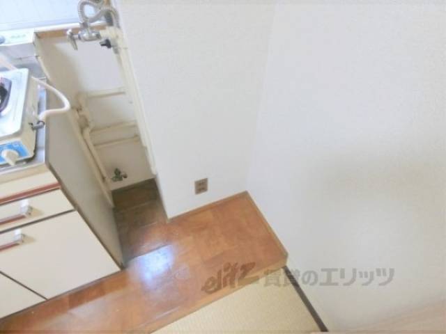 冷蔵庫置場