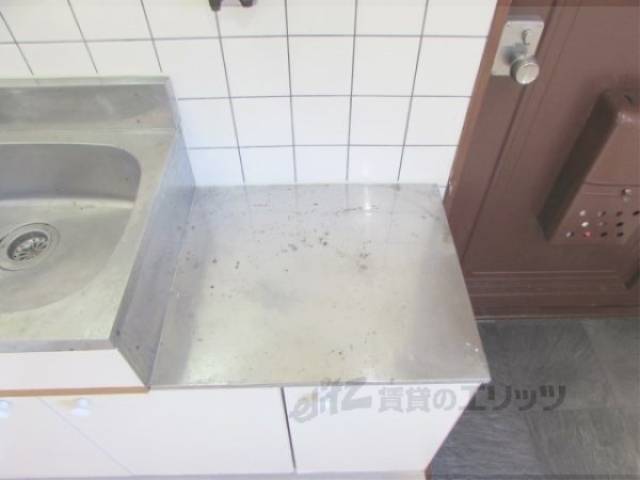 キッチン　コンロ置き場