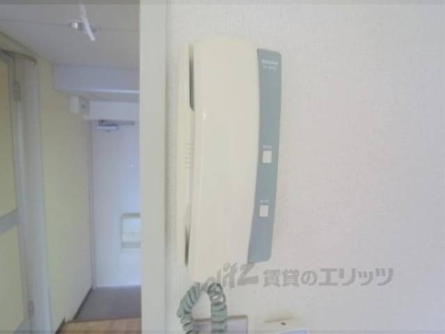 インターホン