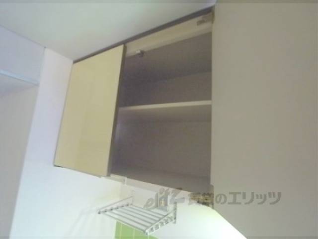 収納　キッチン