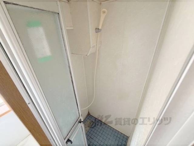 風呂　共同シャワー