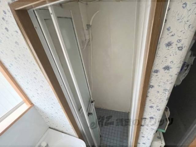 風呂　共同シャワー