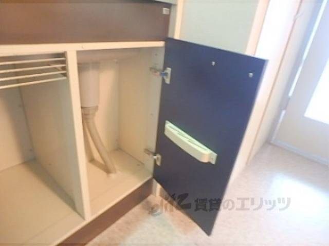 キッチン　下部収納
