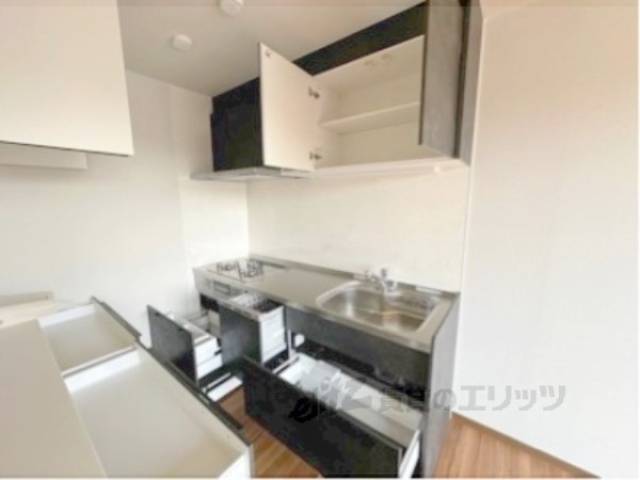 キッチン　収納