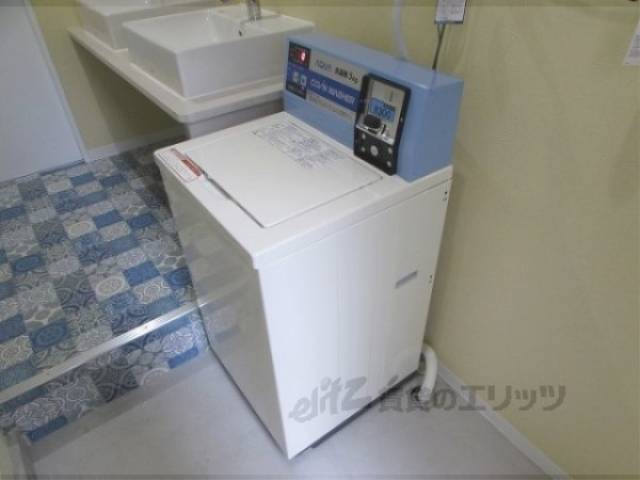 洗濯機置場　共用洗濯機