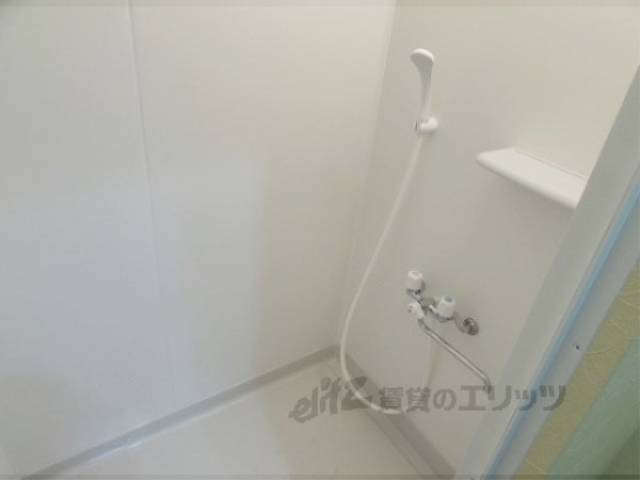 風呂　共用シャワールーム