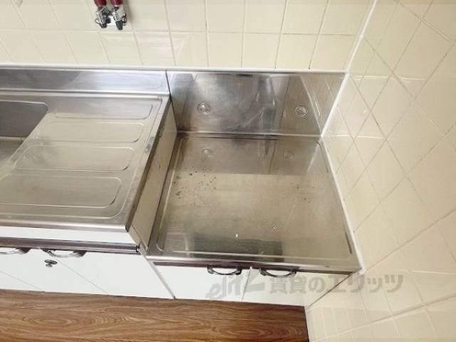 キッチン　コンロ置き場