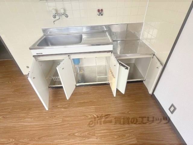 キッチン　下部収納