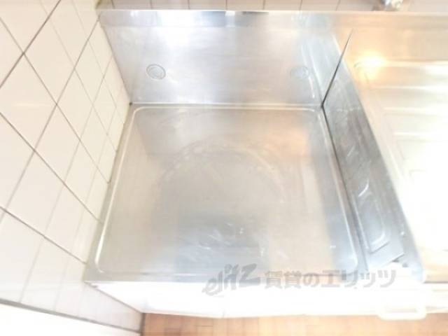 キッチン　コンロ置場