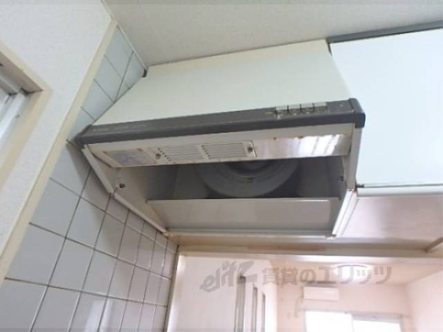 キッチン　換気扇