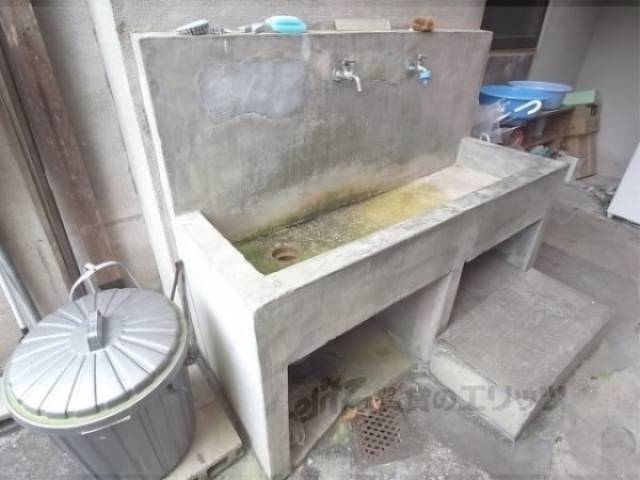 洗面所　共同洗面所