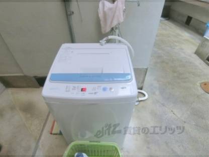 洗濯機置場　共同ランドリー