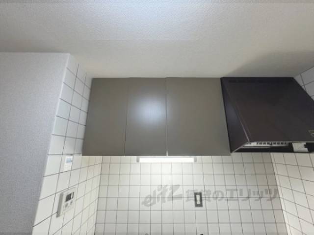キッチン　上収納