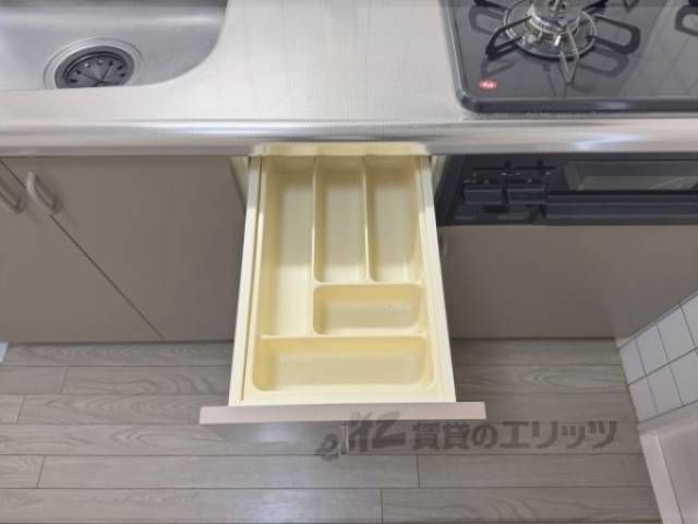キッチン　下収納