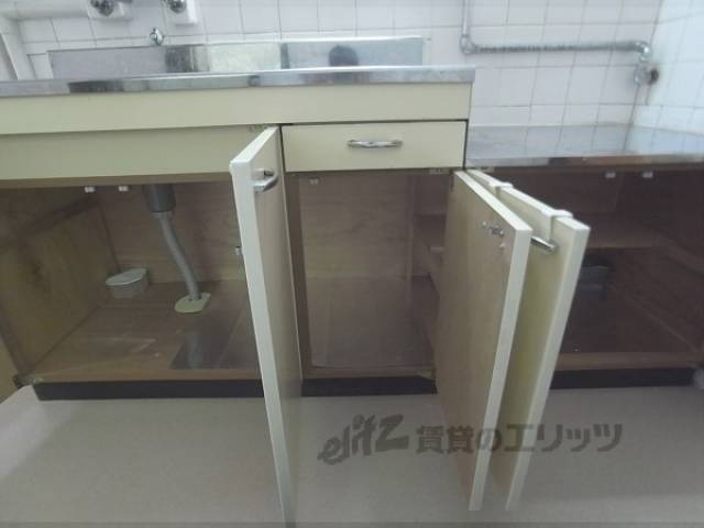 キッチン収納