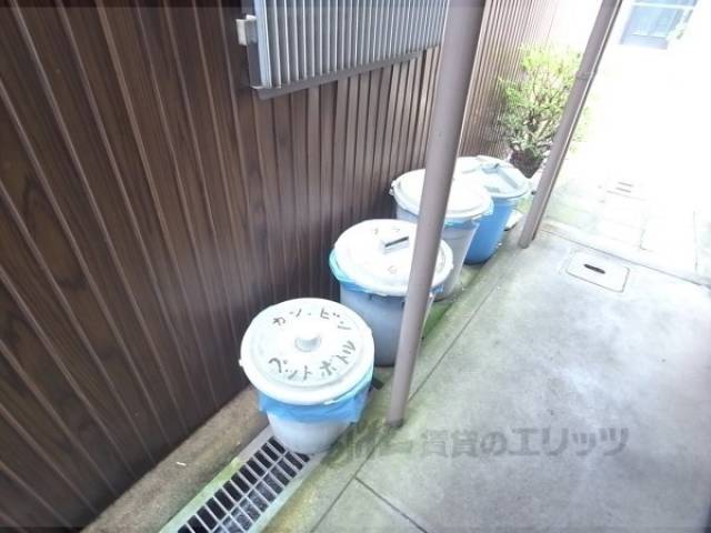 ゴミ箱