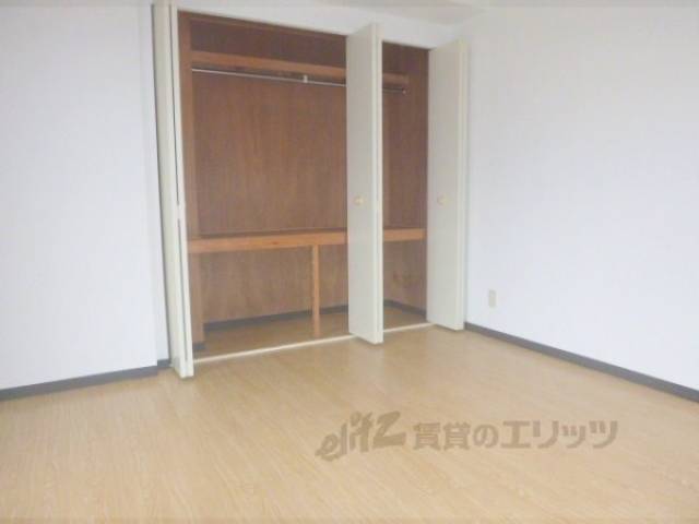 洋室　ぴかぴか