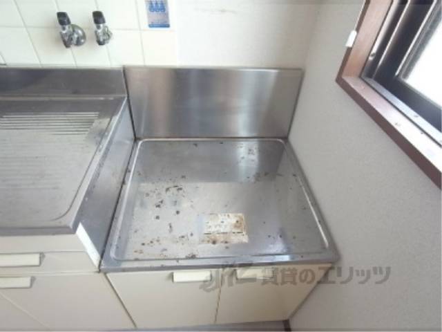 キッチン　コンロ置き場