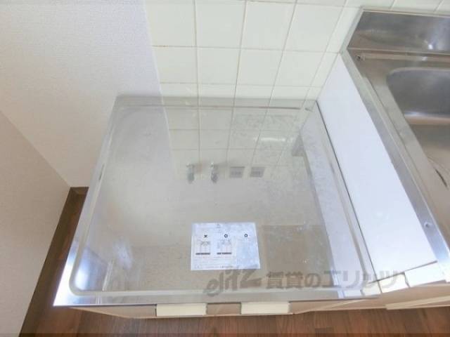 キッチン　コンロ置き場