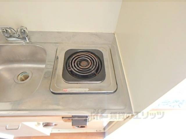 キッチン　コンロ