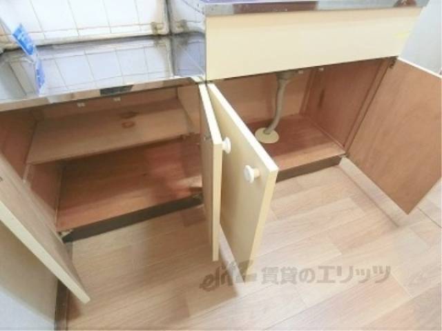 キッチン　下部収納