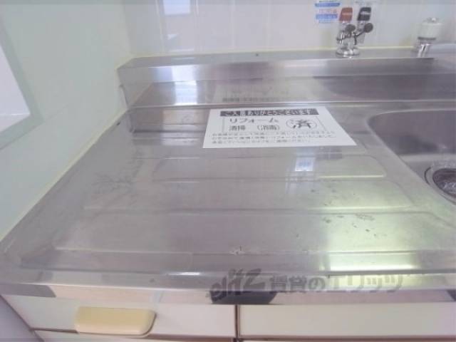 キッチン　コンロ置場